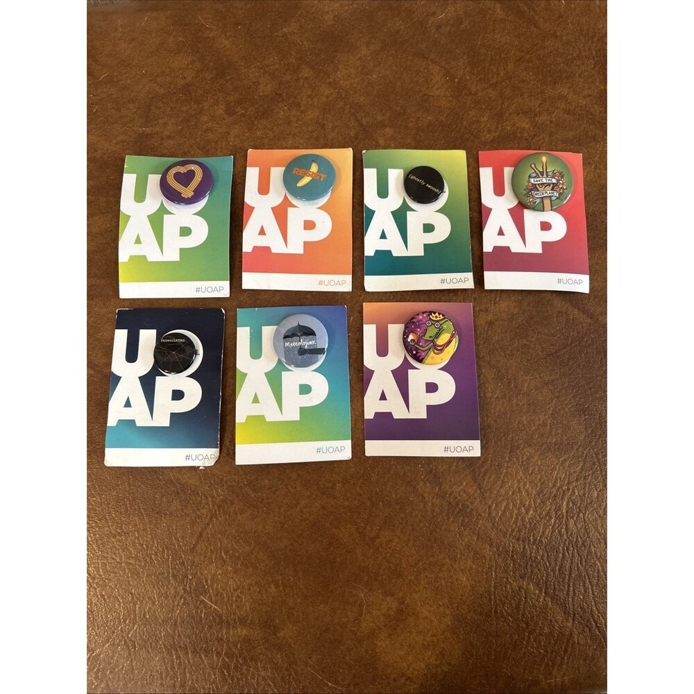 UNIVERSAL‎ ORLANDO PASSHOLDER PINS  20-21 LOT OF 7 DIFFERENT PINS UOAP